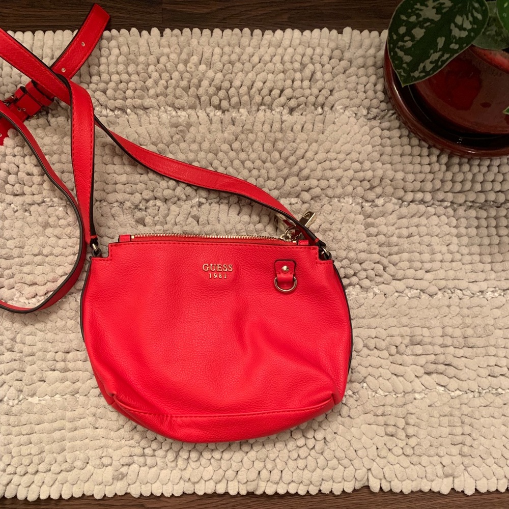 Guess Crossbody Purse